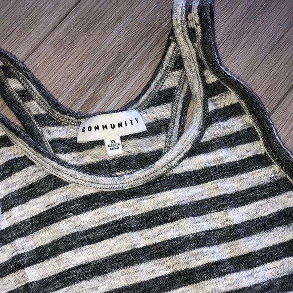 Community cute stripped tank top - Picture 2 of 3